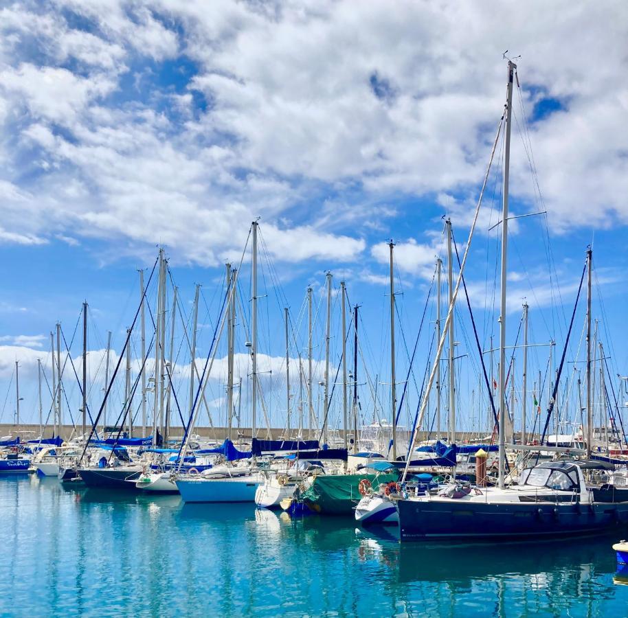 Luxury Boat Karamba I Ξενοδοχείο Σαν Μιγκέλ ντε Αμπόνα Εξωτερικό φωτογραφία